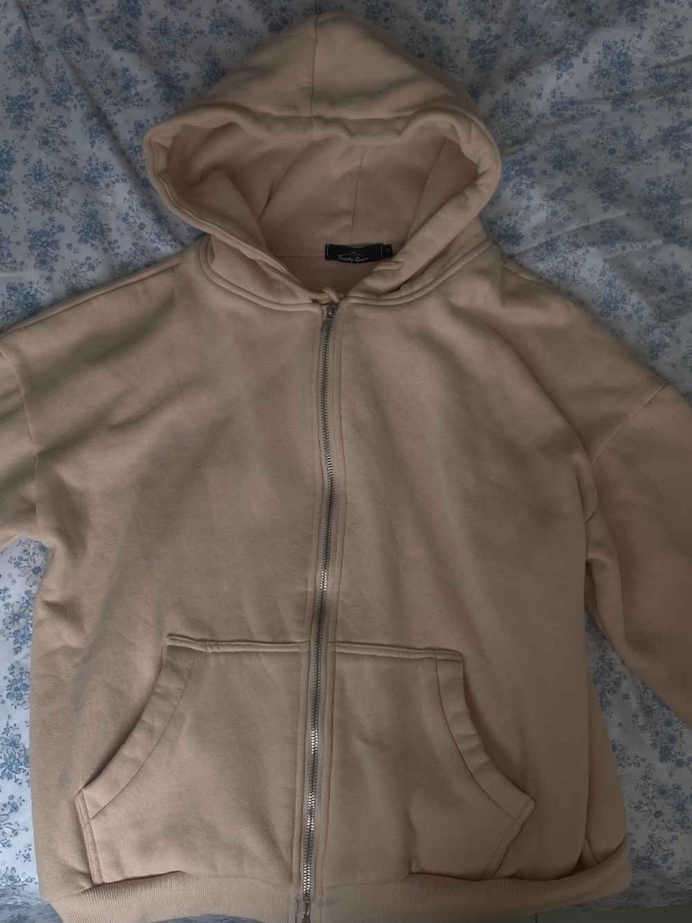 Oversized zip-up hoodie